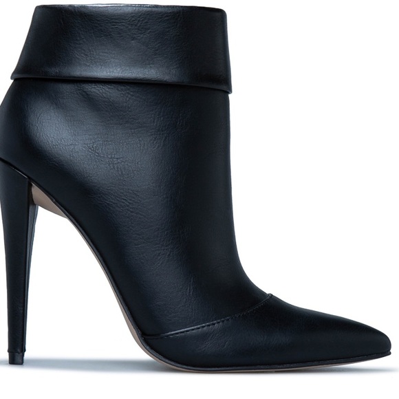 Black heel bootie - Picture 2 of 4